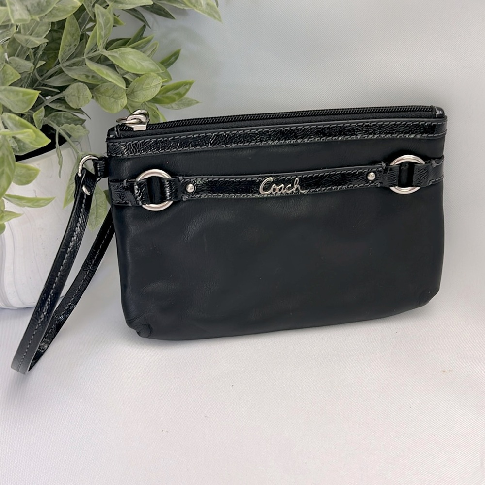 Coach Gallery Black Leather Wristlet